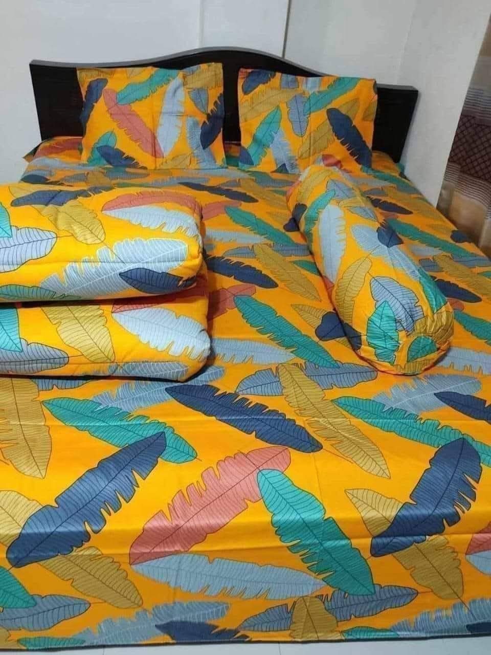 লাক্সারি প্রিমিয়াম ৫ পিস কম্ফর্টার সেট